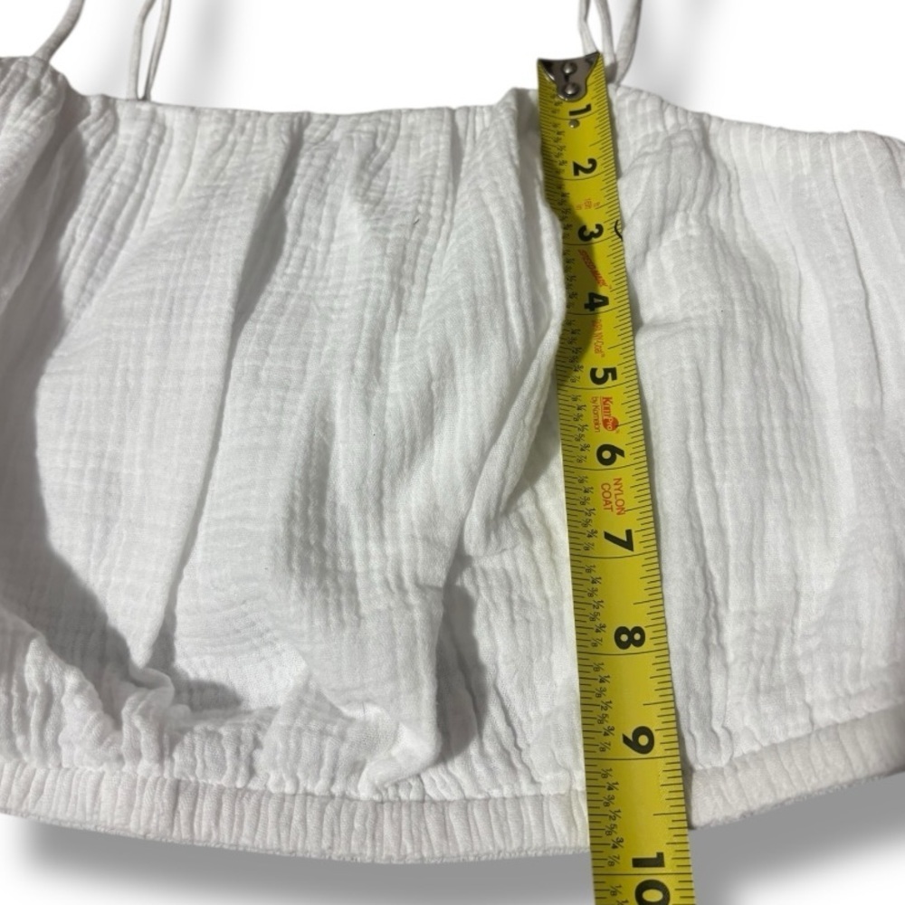 Express Large Smocked NWT White Lightweight Spaghetti Strap Tank Gauze Crop Top - Picture 14 of 16